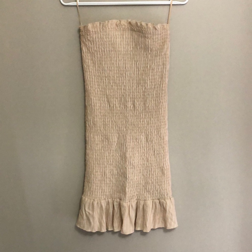 Strapless, tight scrunched material beige and white stripped mini dress